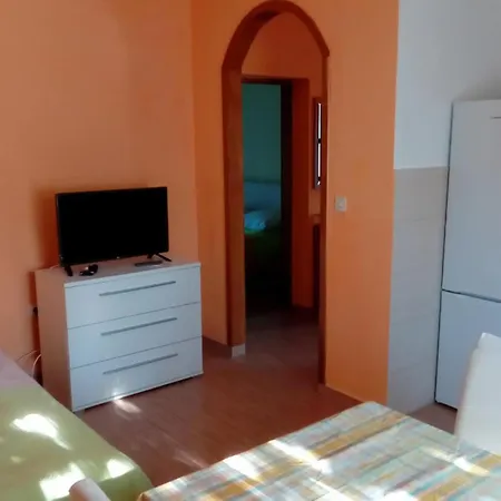 Apartamento In - Istrien 43270 *